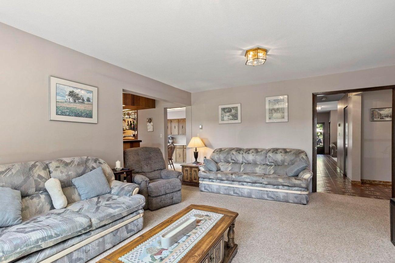 7321 Union Street - Simon Fraser Univer. Single Family Residence for Sale, 3 Bedrooms (R3034791) #19
