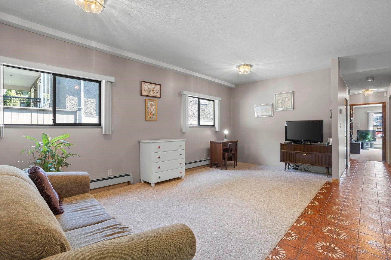 7321 Union Street - Simon Fraser Univer. Single Family Residence for Sale, 3 Bedrooms (R3034791) #25