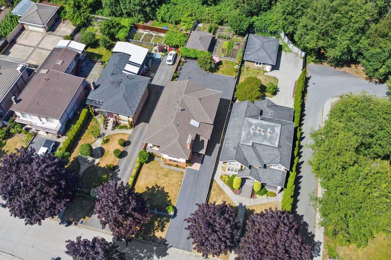 7321 Union Street - Simon Fraser Univer. Single Family Residence for Sale, 3 Bedrooms (R3034791) #38