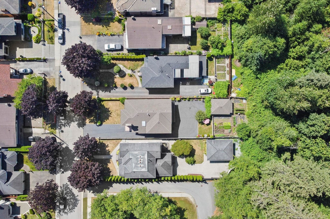 7321 Union Street - Simon Fraser Univer. Single Family Residence for Sale, 3 Bedrooms (R3034791) #39
