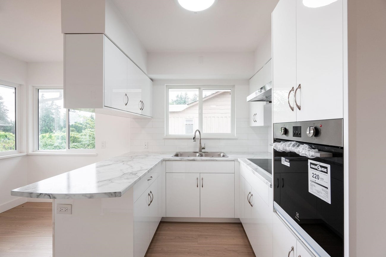 1410 Dansey Avenue - Central Coquitlam Single Family Residence for Sale, 4 Bedrooms (R3035020)# - 10