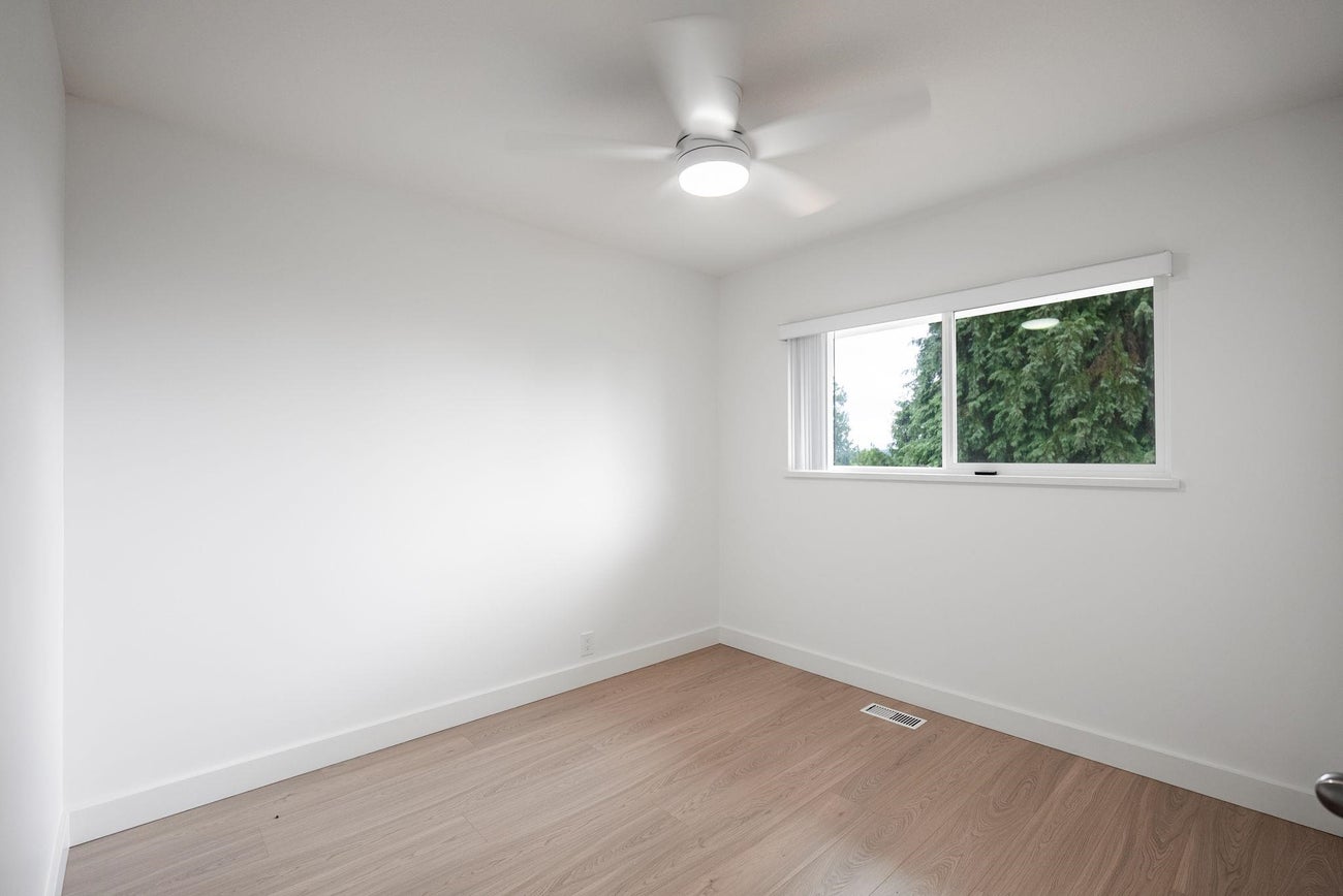 1410 Dansey Avenue - Central Coquitlam Single Family Residence for Sale, 4 Bedrooms (R3035020)# - 27