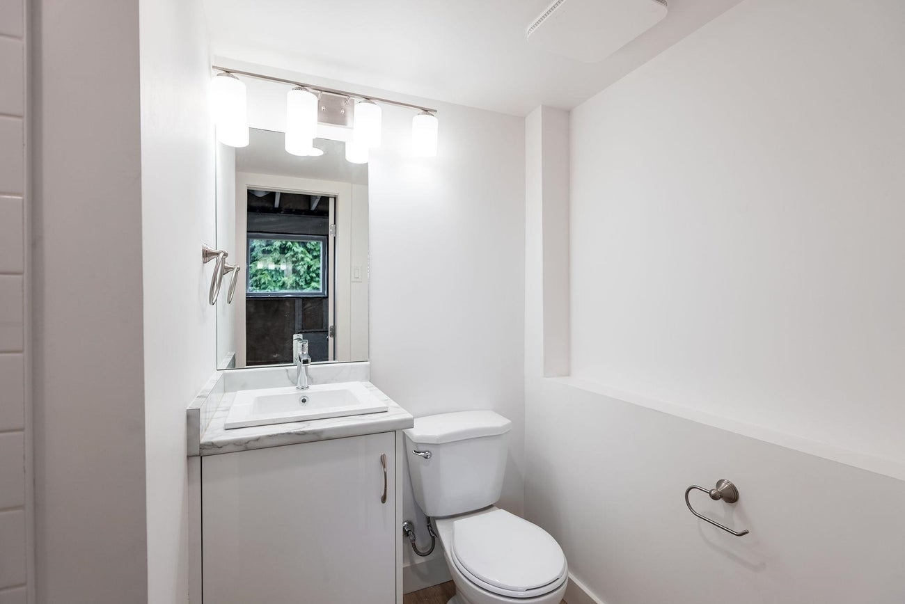 1410 Dansey Avenue - Central Coquitlam Single Family Residence for Sale, 4 Bedrooms (R3035020)# - 33