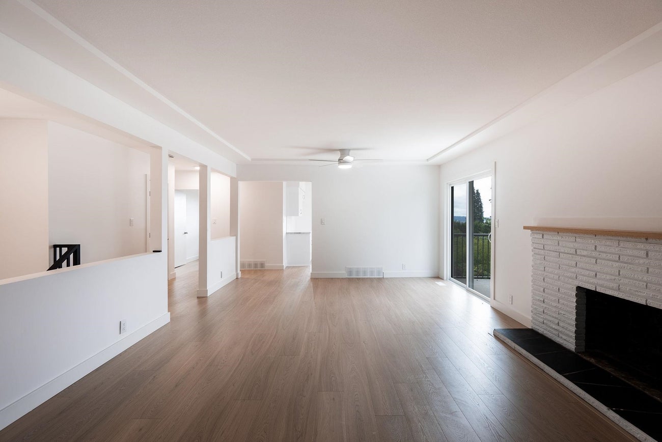 1410 Dansey Avenue - Central Coquitlam Single Family Residence for Sale, 4 Bedrooms (R3035020)# - 7