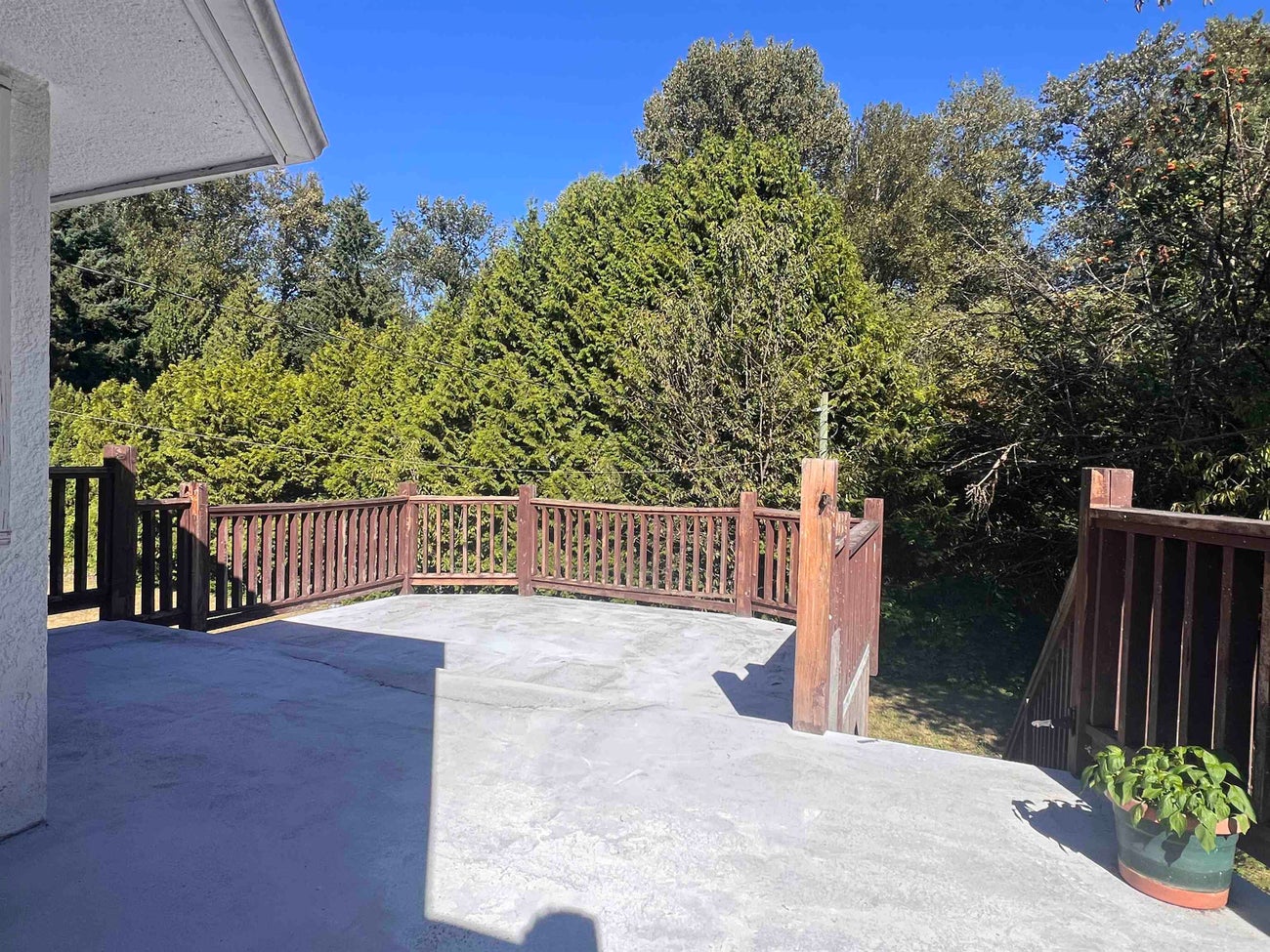 7566 Kraft Place - Government Road Single Family Residence for Sale, 5 Bedrooms (R3035041)# - 20