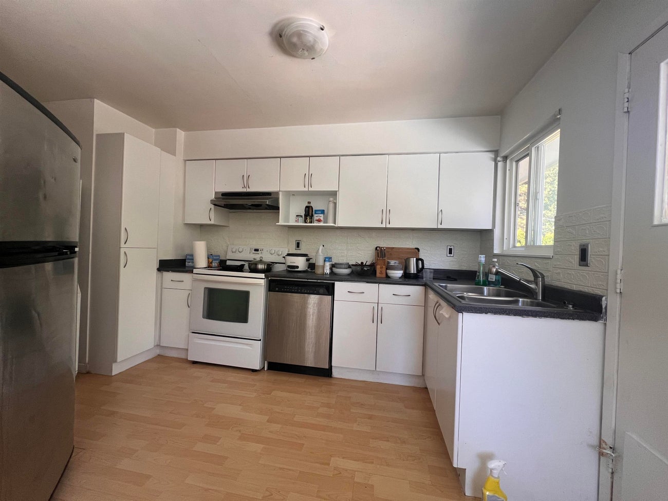 7566 Kraft Place - Government Road Single Family Residence for Sale, 5 Bedrooms (R3035041)# - 21