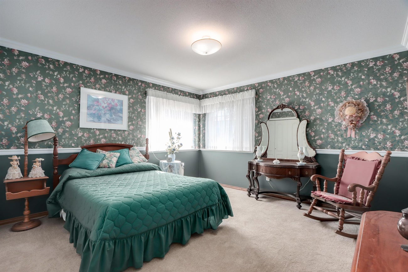 680 Florence Street - Coquitlam West Single Family Residence for Sale, 3 Bedrooms (R3036607) #16