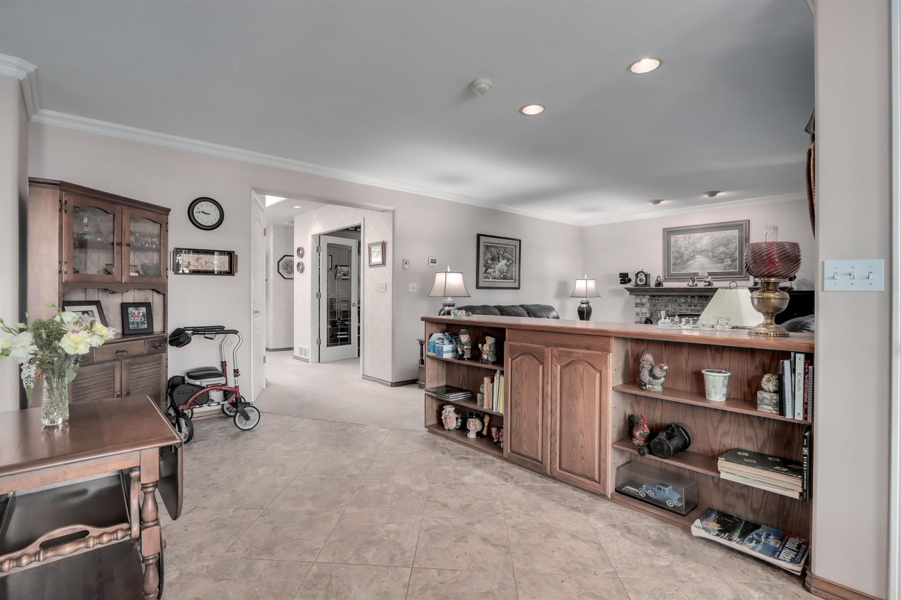 680 Florence Street - Coquitlam West Single Family Residence for Sale, 3 Bedrooms (R3036607) #18