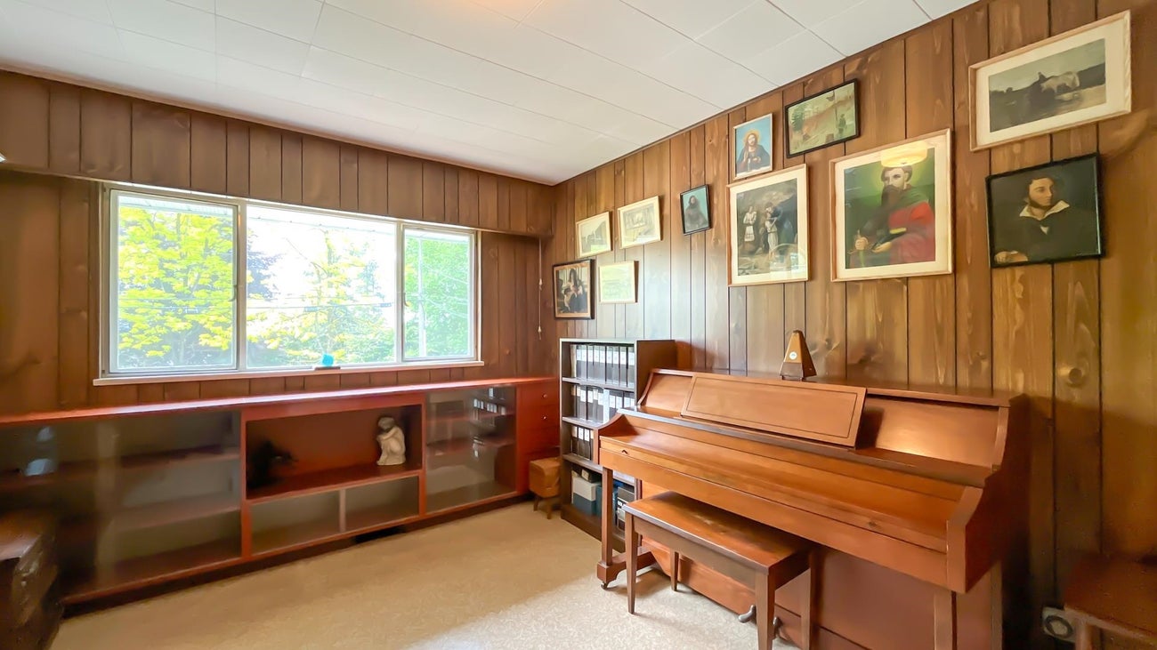 803 Edgar Avenue - Coquitlam West Single Family Residence for Sale, 4 Bedrooms (R3036737) #18