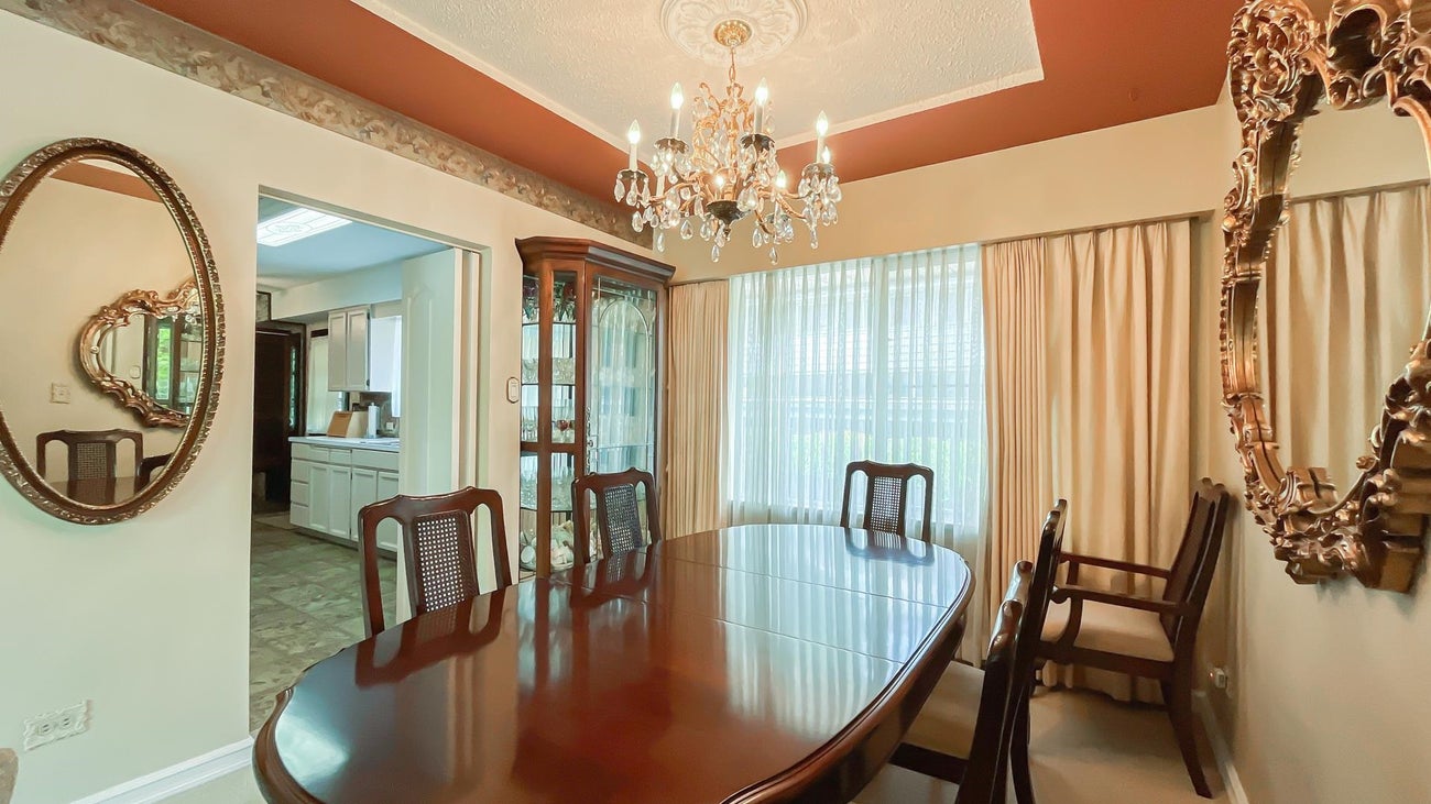 803 Edgar Avenue - Coquitlam West Single Family Residence for Sale, 4 Bedrooms (R3036737) #8