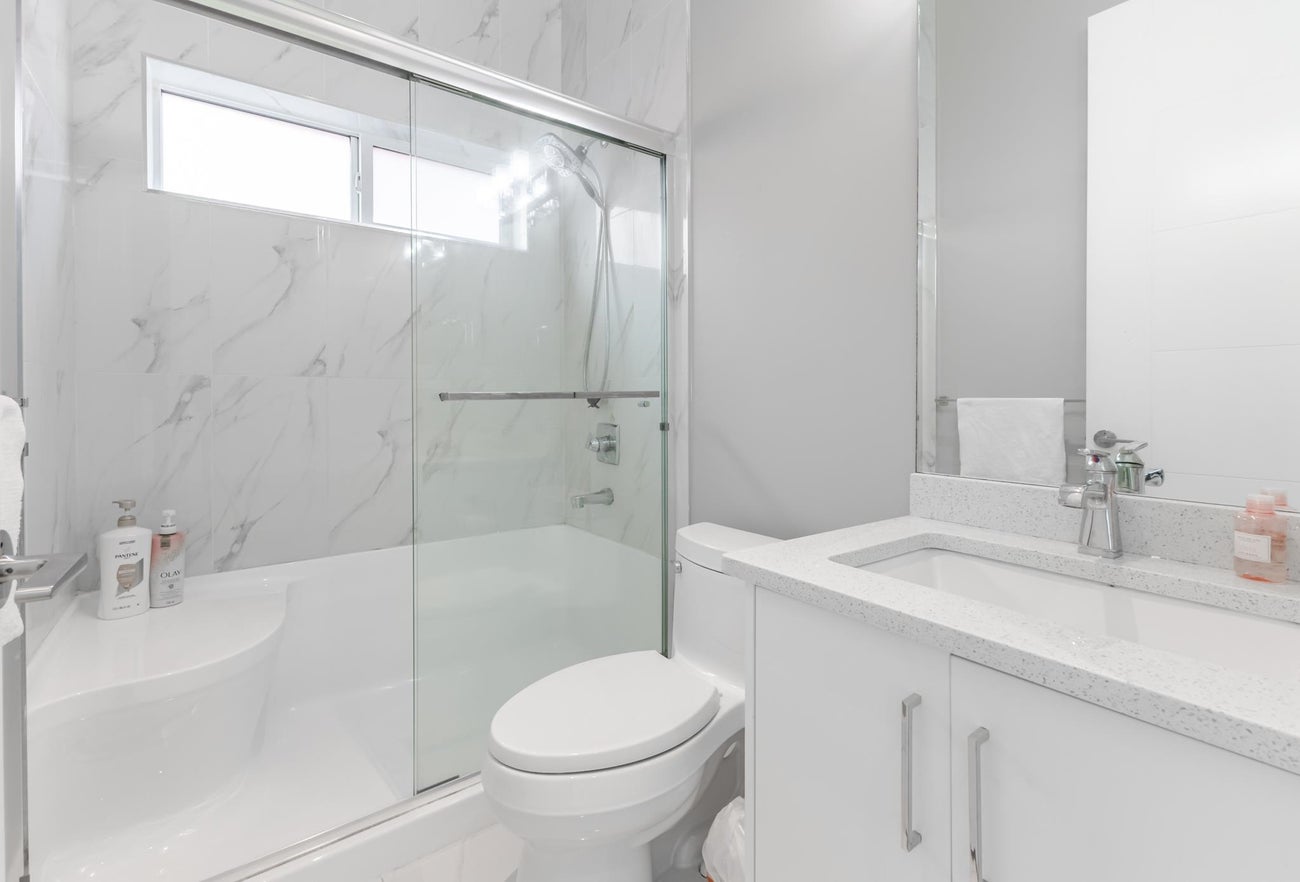 684 Porter Street - Central Coquitlam Single Family Residence for Sale, 8 Bedrooms (R3037277) #14