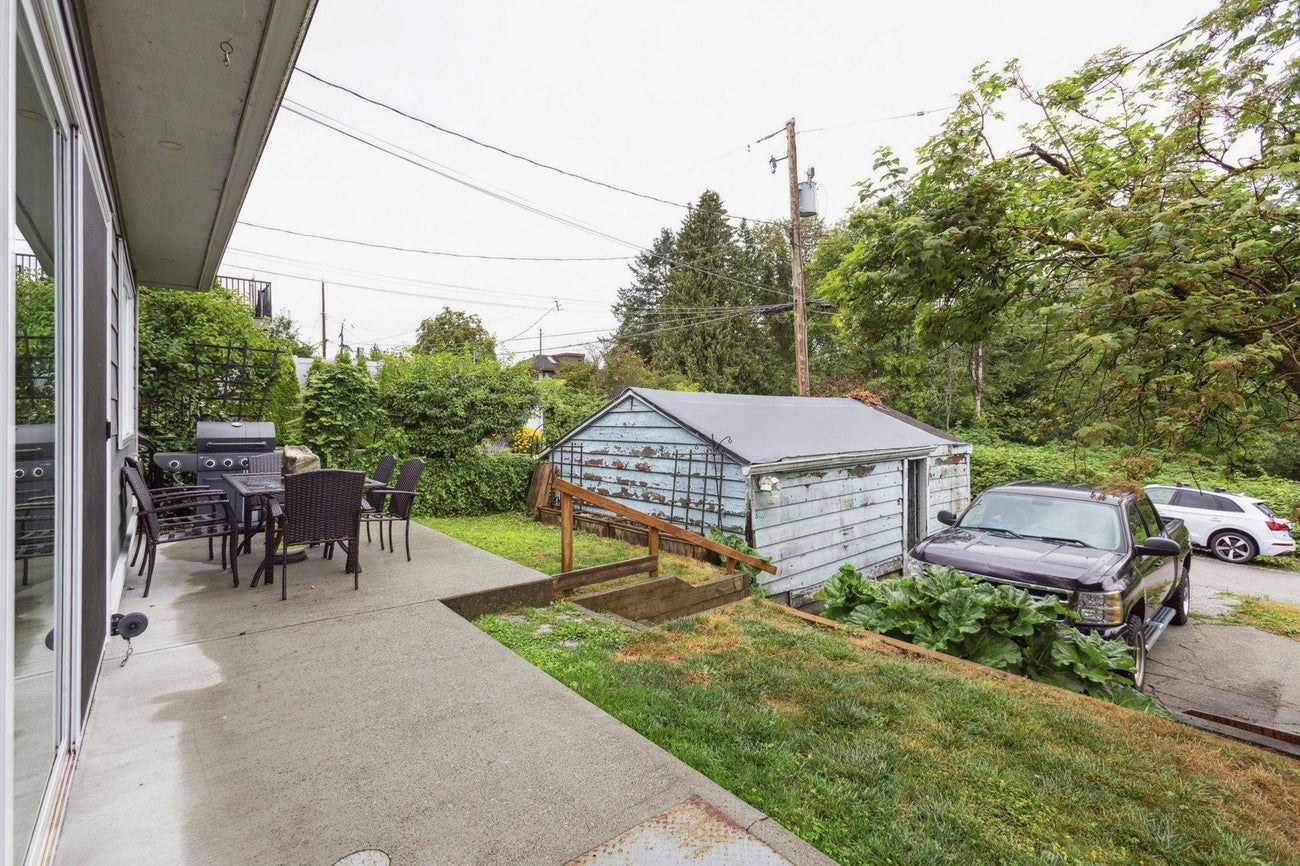 4137 Yale Street - Vancouver Heights Single Family Residence for Sale, 5 Bedrooms (R3037320) #22
