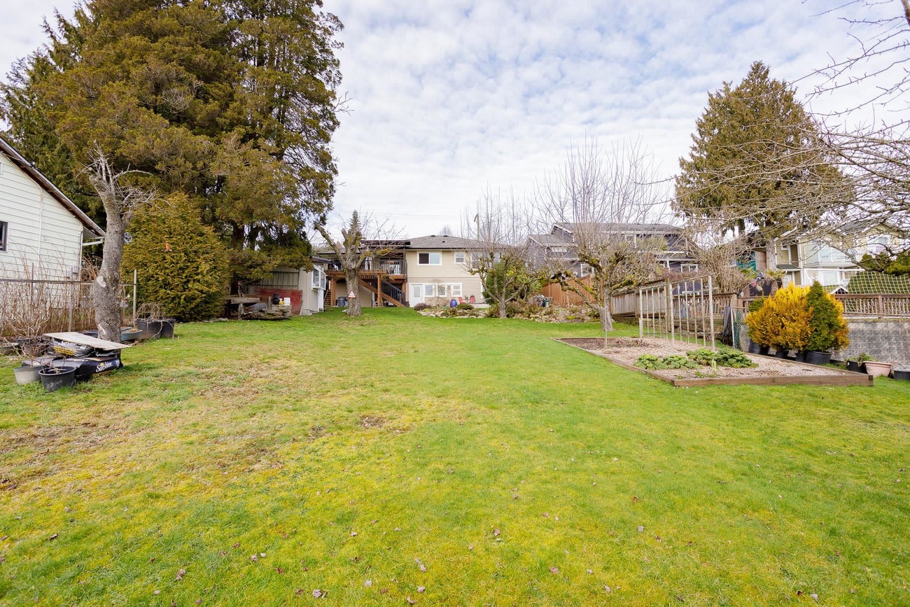 1120 Rochester Avenue - Maillardville Single Family Residence for Sale, 4 Bedrooms (R3037542) #35
