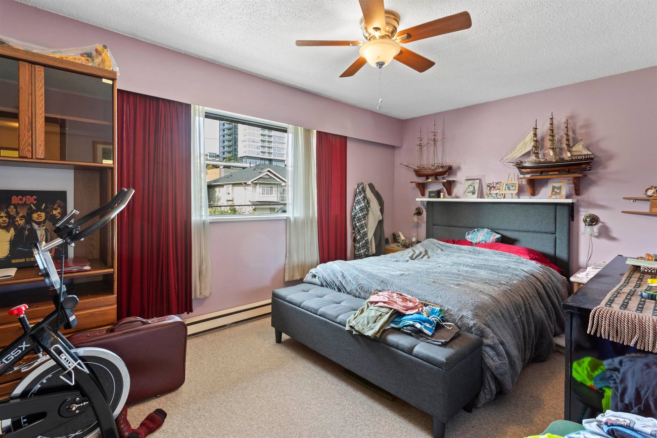 1036 Charland Avenue - Central Coquitlam Other for Sale, 6 Bedrooms (R3037676) #19