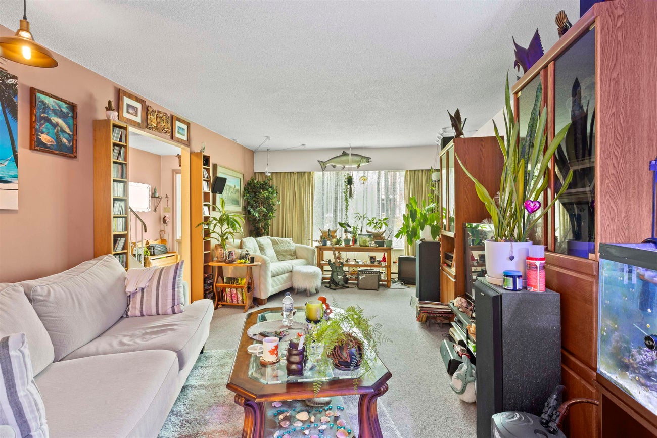 1036 Charland Avenue - Central Coquitlam Other for Sale, 6 Bedrooms (R3037676) #26