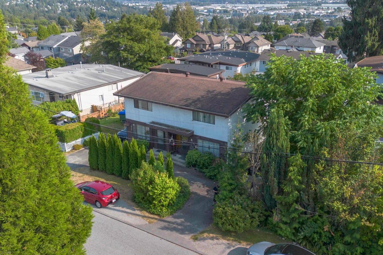 1036 Charland Avenue - Central Coquitlam Other for Sale, 6 Bedrooms (R3037676) #4