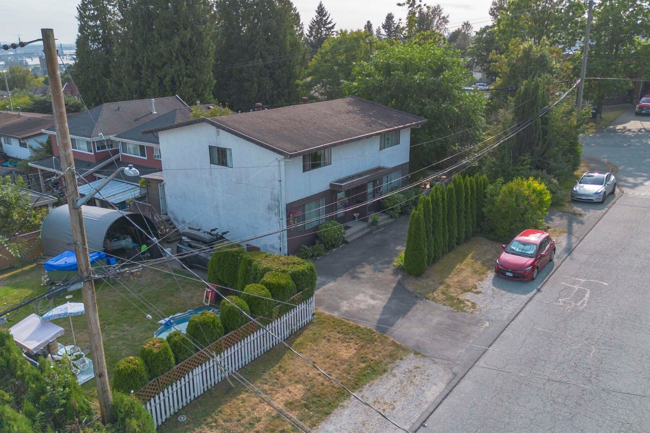 1036 Charland Avenue - Central Coquitlam Other for Sale, 6 Bedrooms (R3037676) #9