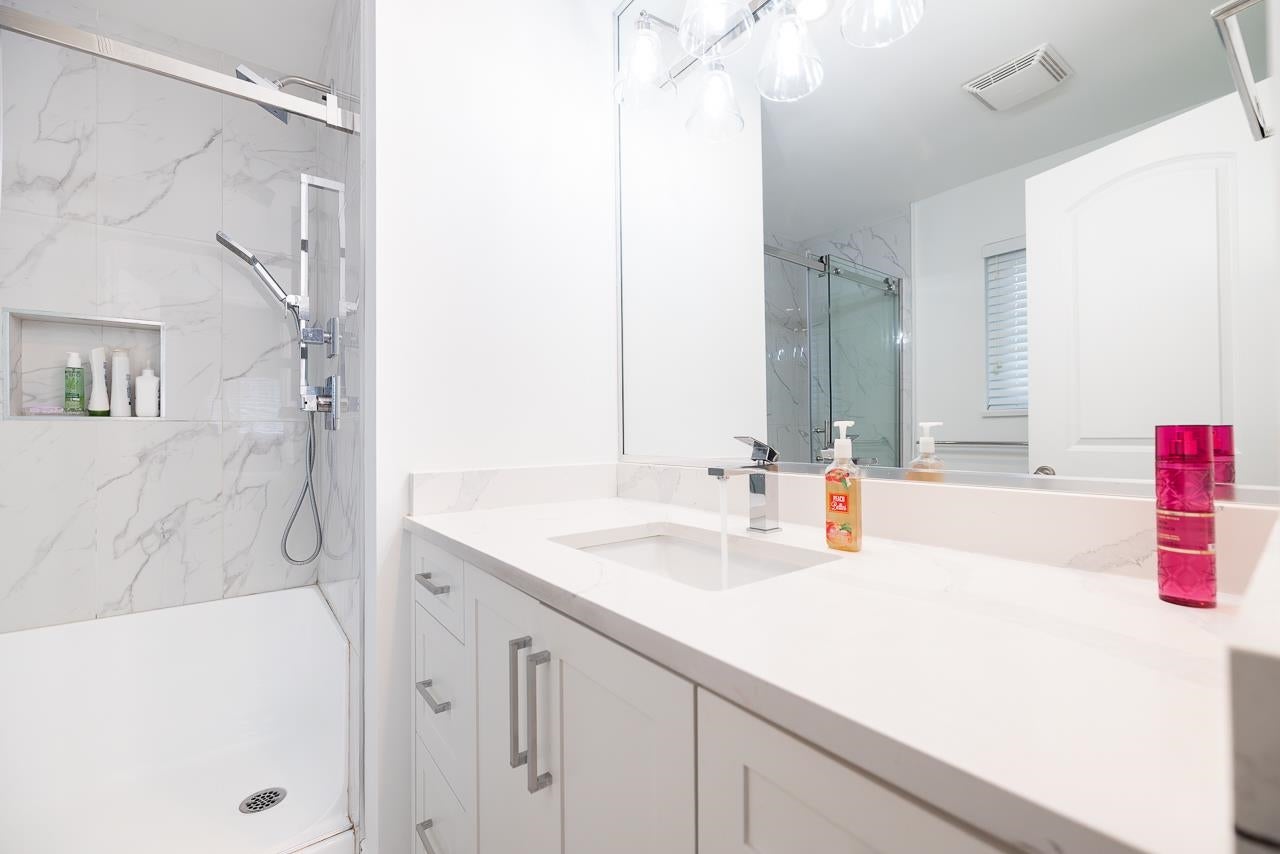 432 Riverview Crescent - Coquitlam East Single Family Residence for Sale, 6 Bedrooms (R3038164) #26