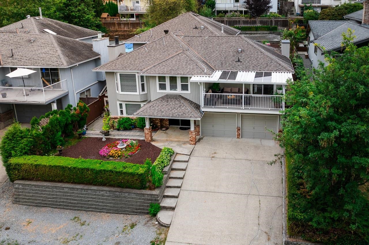432 Riverview Crescent - Coquitlam East Single Family Residence for Sale, 6 Bedrooms (R3038164) #3