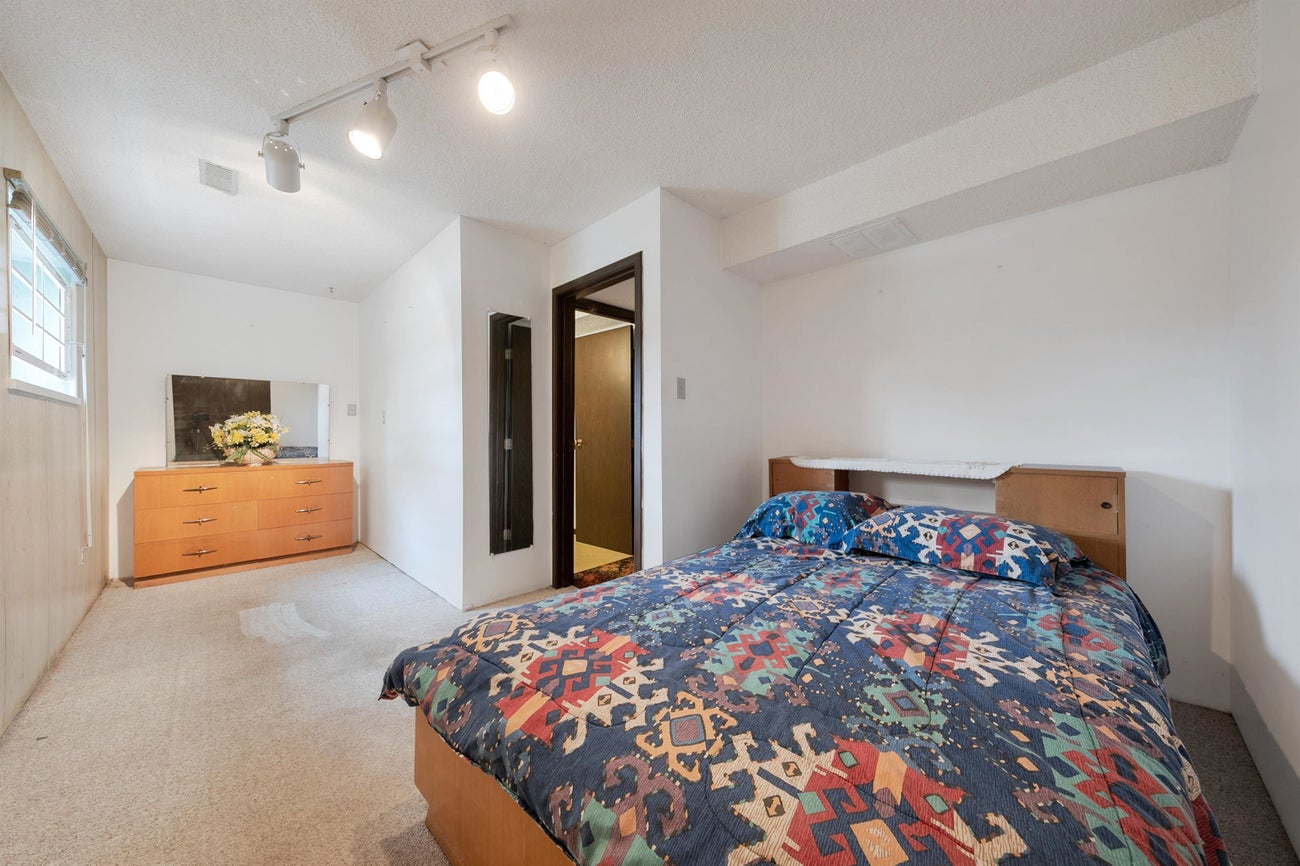 5060 Venables Street - Brentwood Park Single Family Residence, 5 Bedrooms (R3038292)# - 23