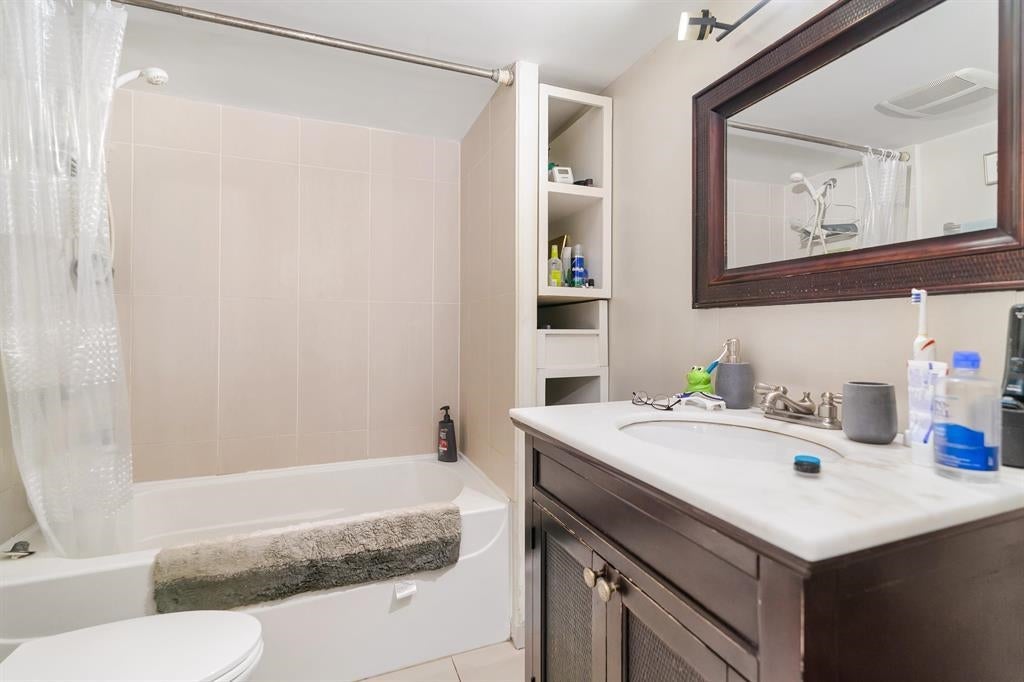 6895 Curtis Street - Sperling-Duthie Single Family Residence for Sale, 5 Bedrooms (R3038435)# - 22