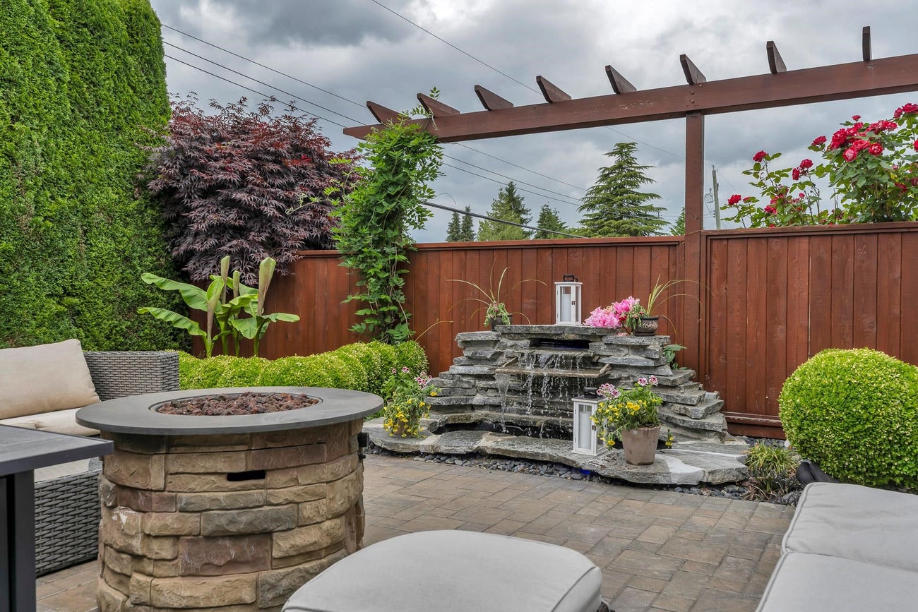 7205 Union Street - Simon Fraser Univer. Single Family Residence for Sale, 6 Bedrooms (R3038549) #10