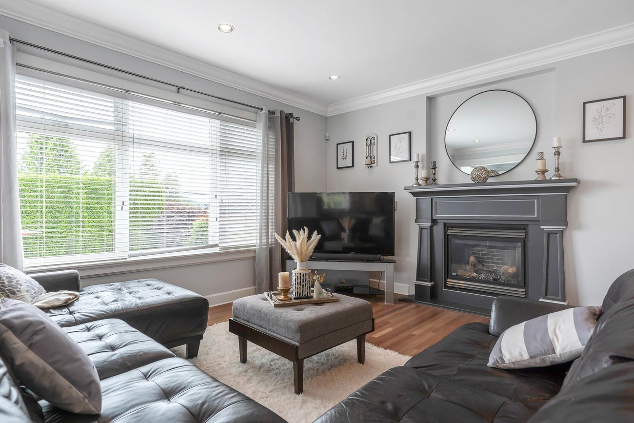 7205 Union Street - Simon Fraser Univer. Single Family Residence for Sale, 6 Bedrooms (R3038549) #20