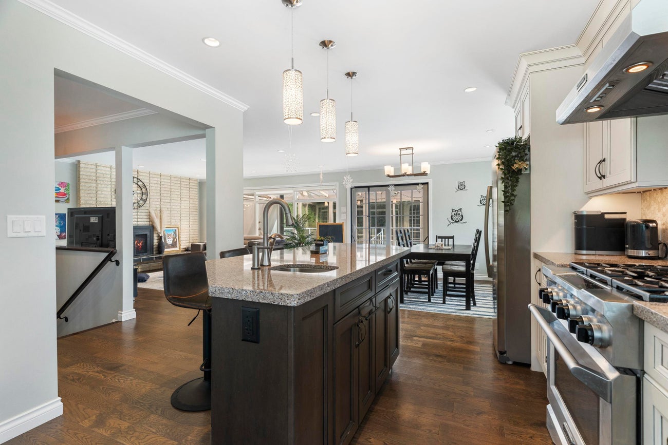 532 Perth Avenue - Coquitlam West Single Family Residence for Sale, 5 Bedrooms (R3039121) #12