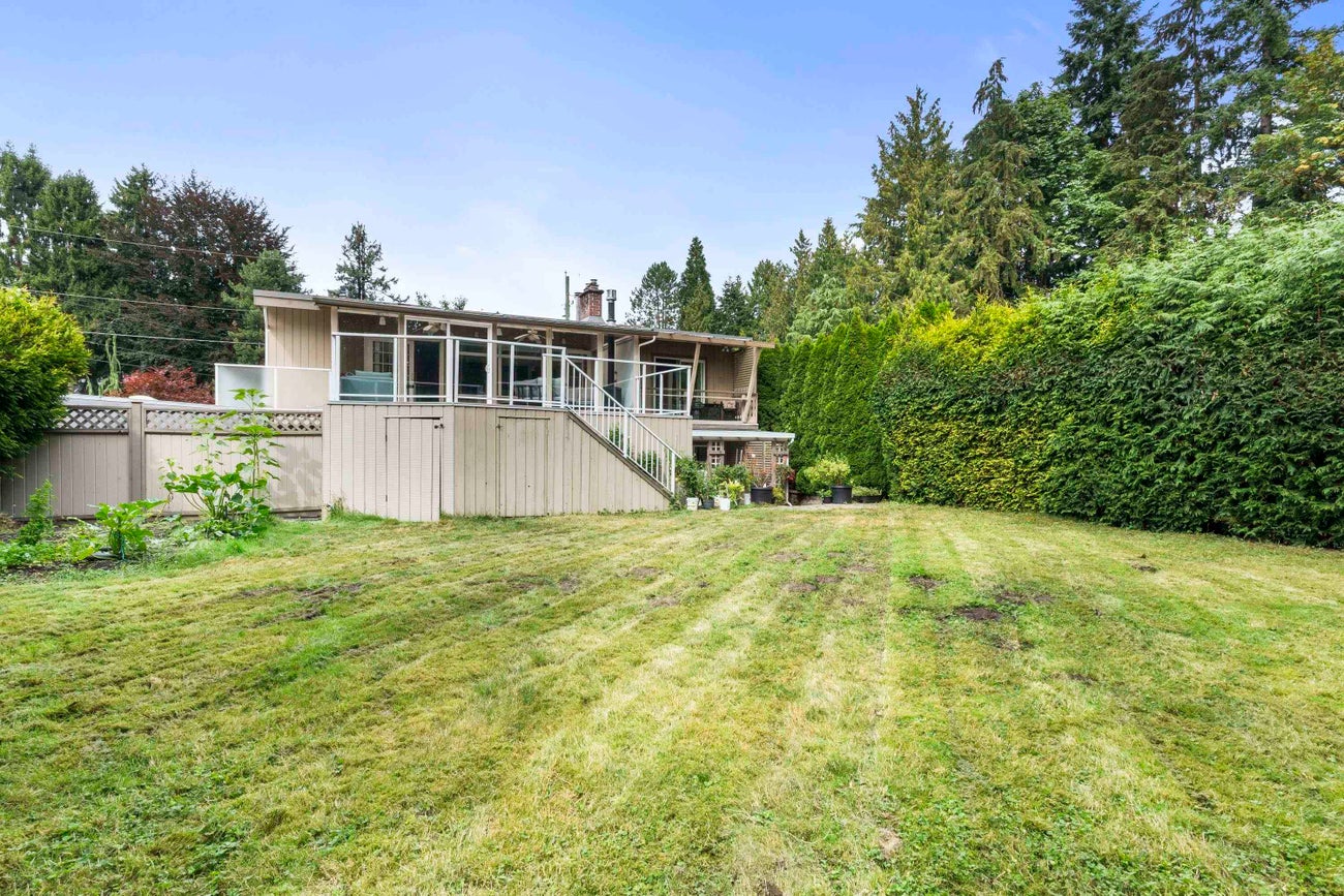 532 Perth Avenue - Coquitlam West Single Family Residence for Sale, 5 Bedrooms (R3039121) #36
