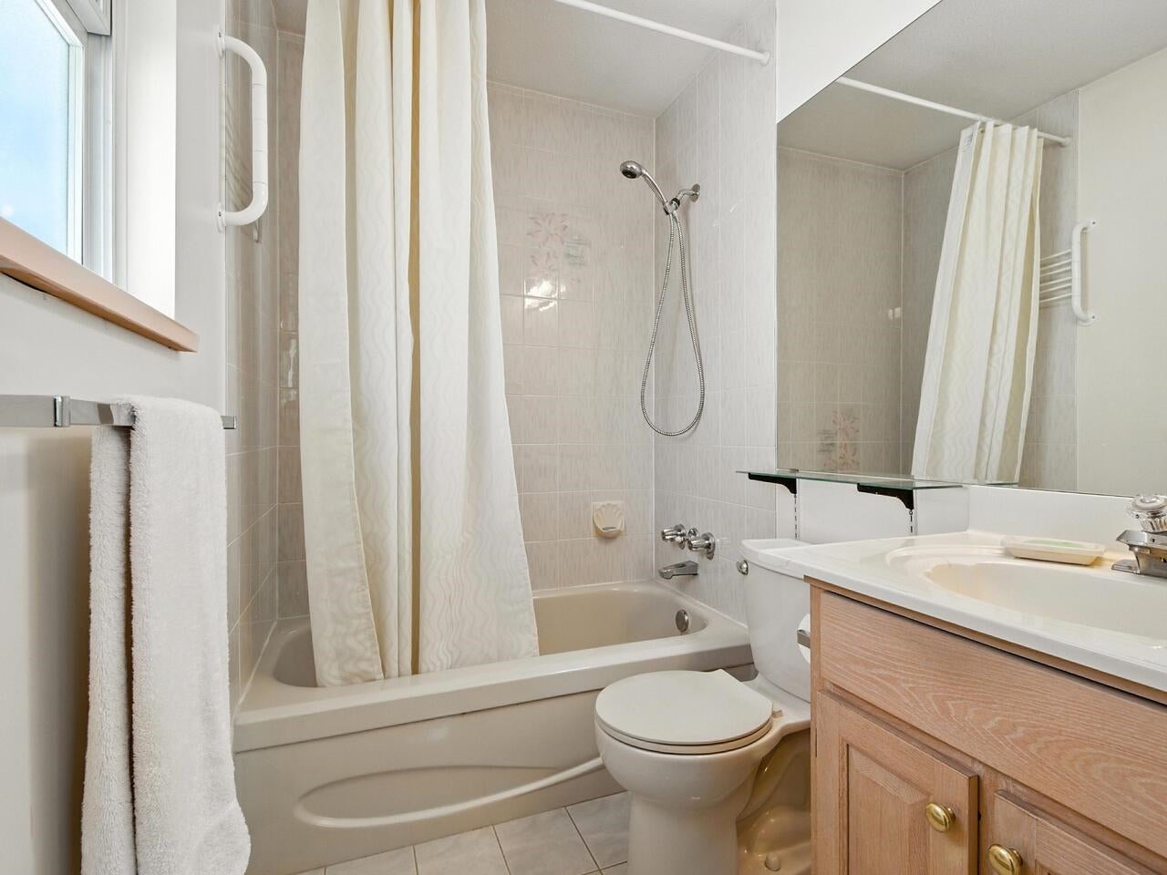 1566 Cliff Avenue - Sperling-Duthie Single Family Residence for Sale, 5 Bedrooms (R3039281) #17