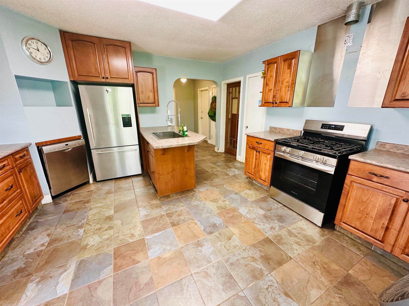1305 Thomas Avenue - Maillardville Single Family Residence for Sale, 2 Bedrooms (R3039359) #5
