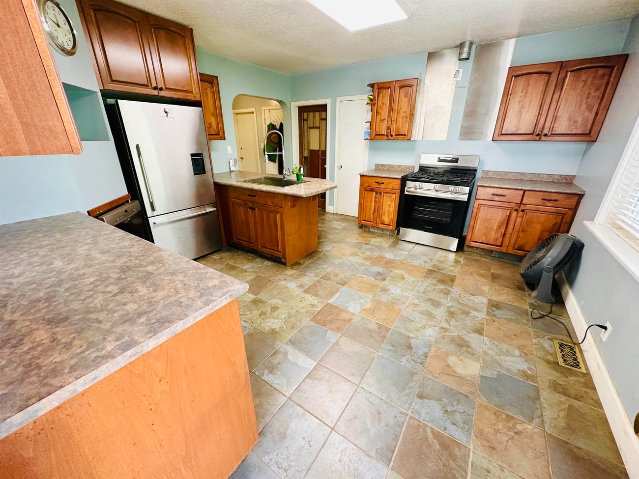 1305 Thomas Avenue - Maillardville Single Family Residence for Sale, 2 Bedrooms (R3039359) #7