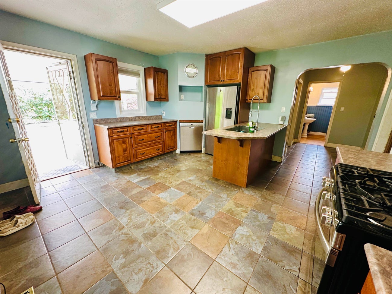 1305 Thomas Avenue - Maillardville Single Family Residence for Sale, 2 Bedrooms (R3039359) #8