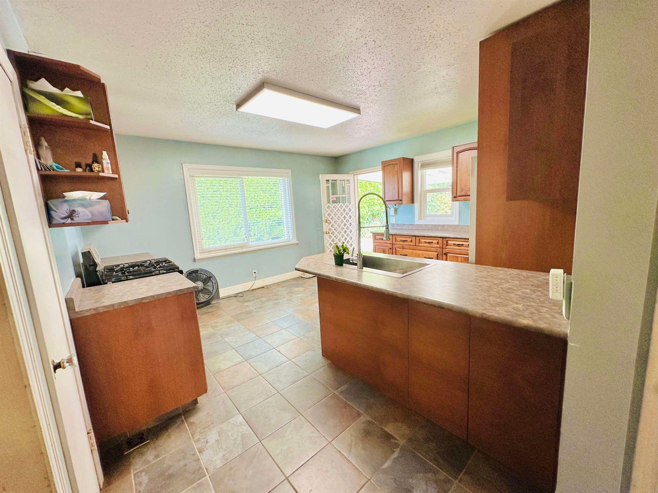 1305 Thomas Avenue - Maillardville Single Family Residence for Sale, 2 Bedrooms (R3039359) #9