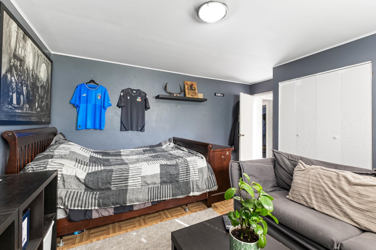 605 Laurentian Crescent - Central Coquitlam Single Family Residence for Sale, 5 Bedrooms (R3039528)# - 24