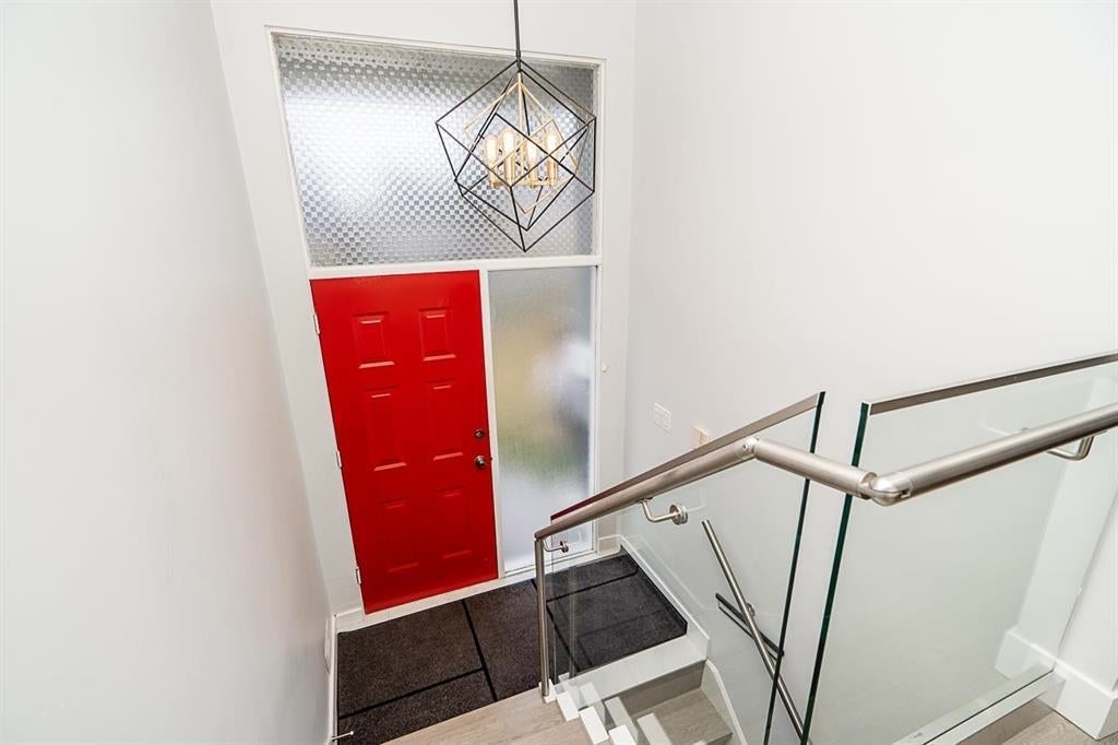 353 Laurentian Crescent - Central Coquitlam Single Family Residence for Sale, 6 Bedrooms (R3040544)# - 12