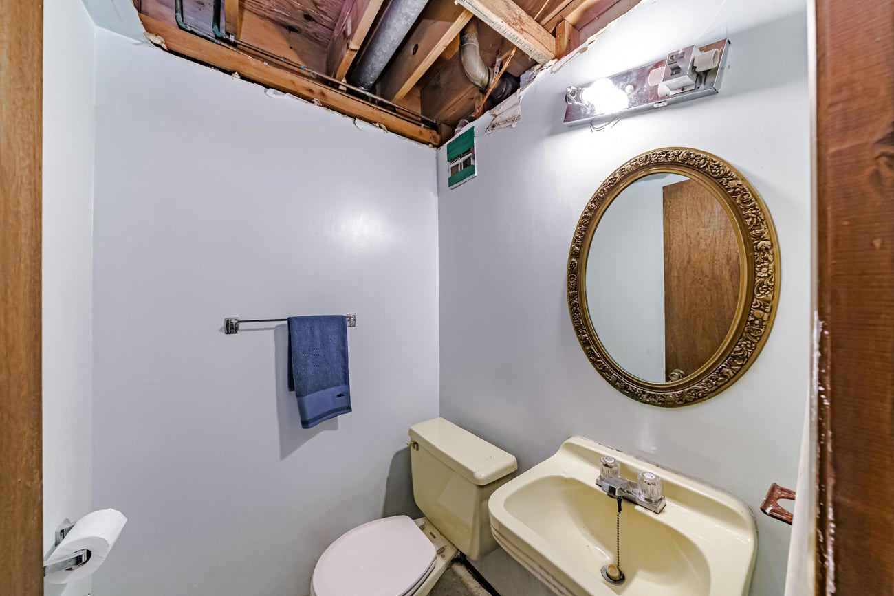 837 Regan Avenue - Coquitlam West Single Family Residence for Sale, 5 Bedrooms (R3040596)# - 28