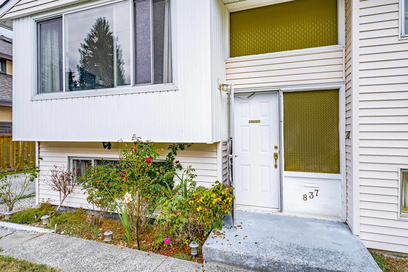 837 Regan Avenue - Coquitlam West Single Family Residence for Sale, 5 Bedrooms (R3040596)# - 5