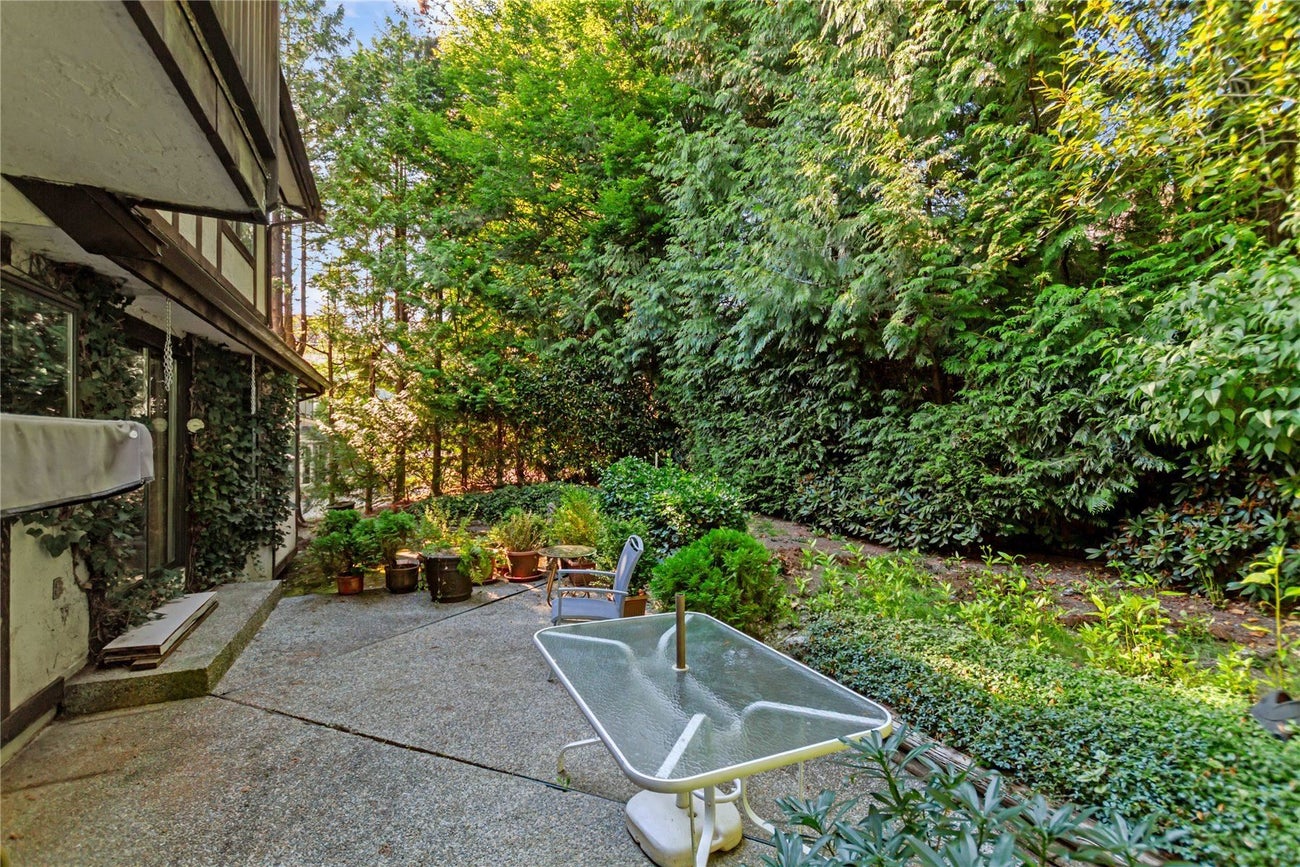 340 Hickey Drive - Coquitlam East Single Family Residence for Sale, 4 Bedrooms (R3040805) #21