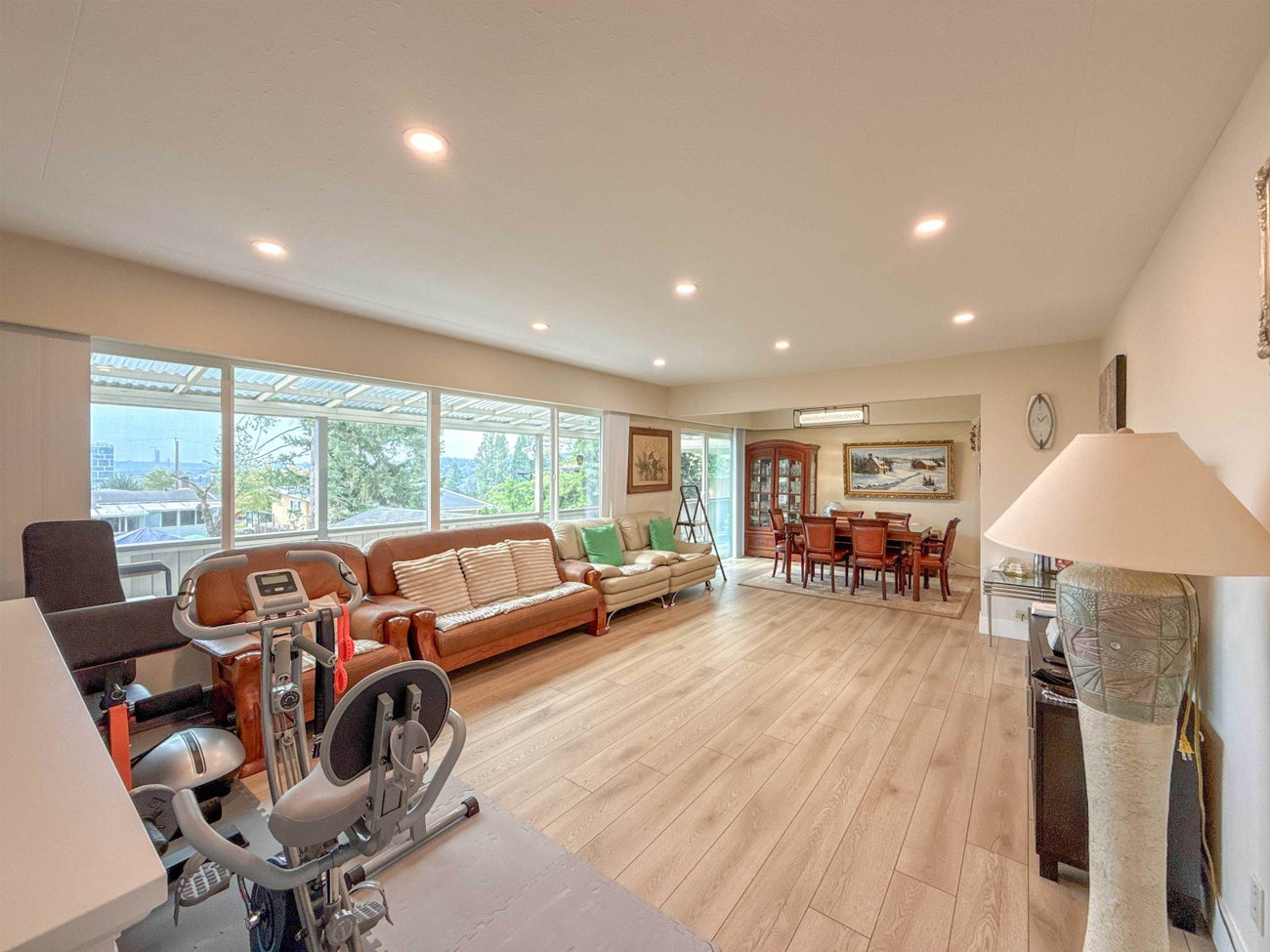 652 Shaw Avenue - Coquitlam West Single Family Residence for Sale, 5 Bedrooms (R3041287) #4