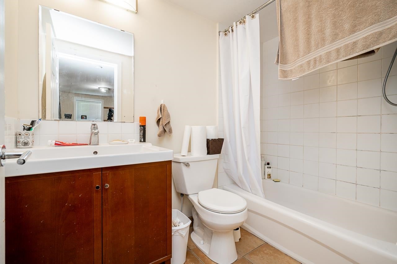 4871 Highlawn Drive - Brentwood Park Single Family Residence for Sale, 6 Bedrooms (R3041486)# - 20