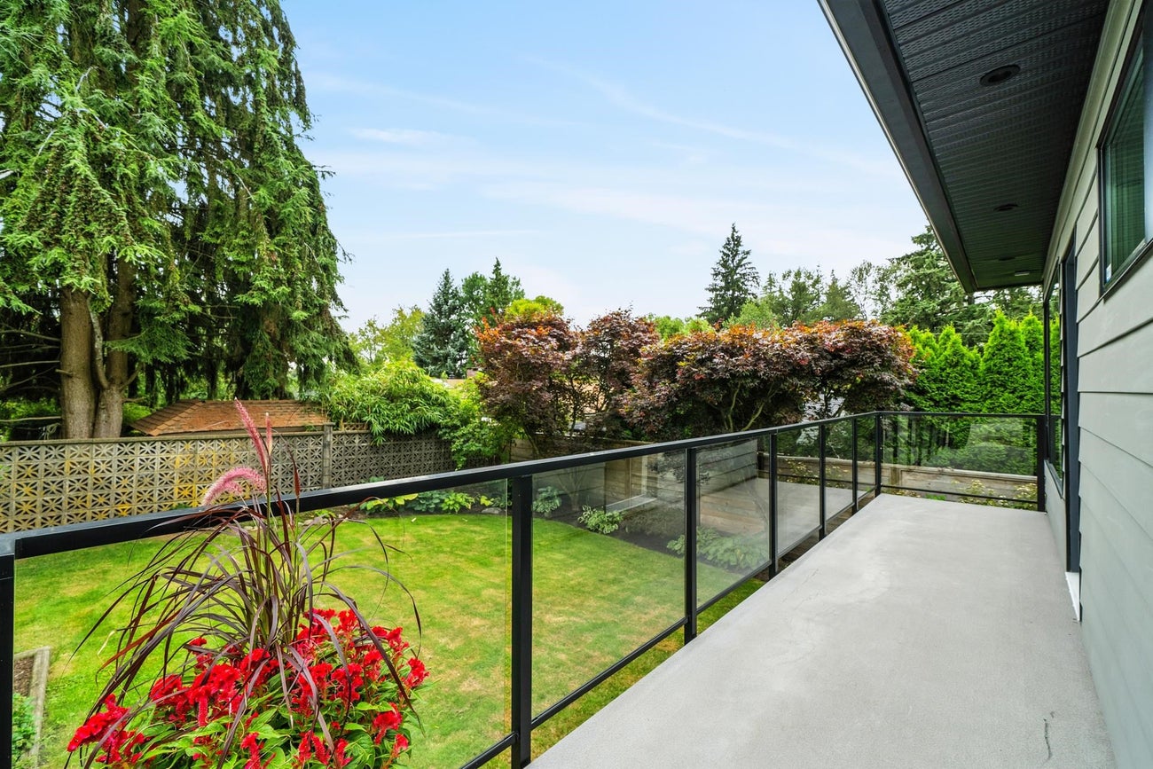 930 Stardale Avenue - Coquitlam West Single Family Residence for Sale, 4 Bedrooms (R3042536) #34