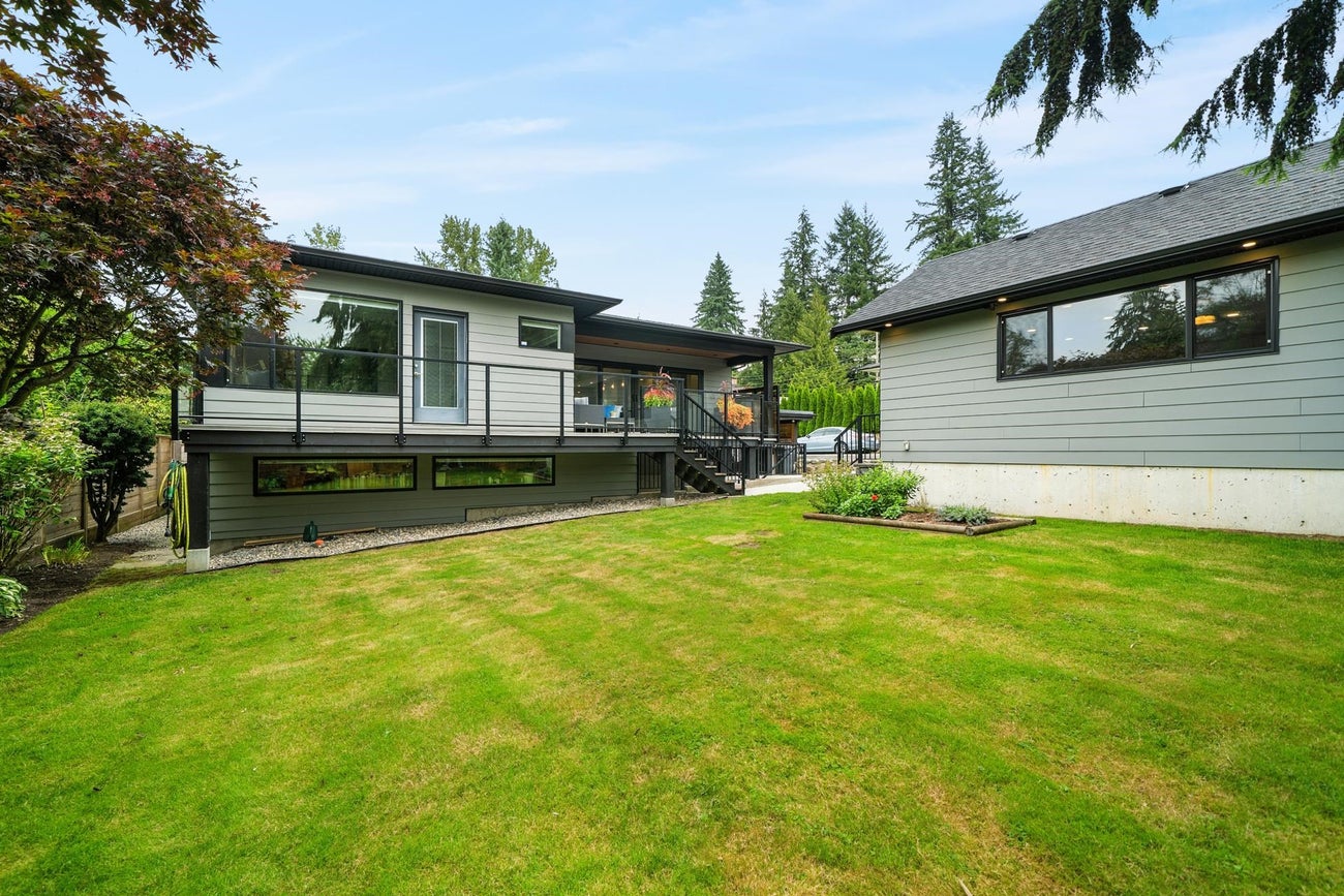 930 Stardale Avenue - Coquitlam West Single Family Residence for Sale, 4 Bedrooms (R3042536) #35
