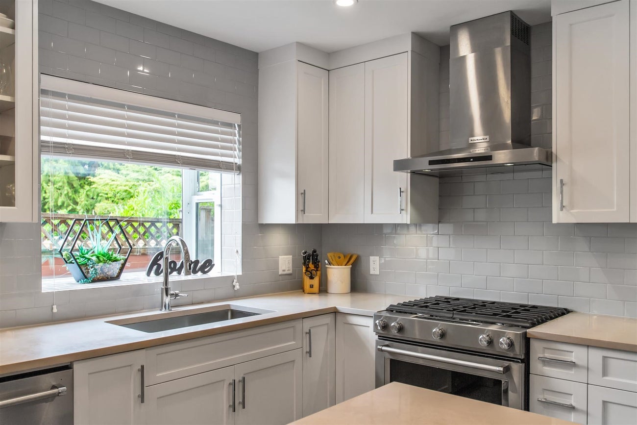 1 - 725 Rochester Avenue - Coquitlam West Single Family Residence for Sale, 4 Bedrooms (R3042837) #8