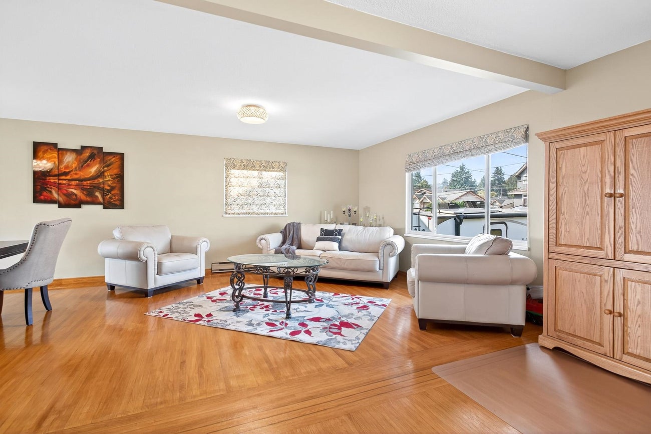 2126 Kugler Avenue - Central Coquitlam Single Family Residence for Sale, 3 Bedrooms (R3043084) #11