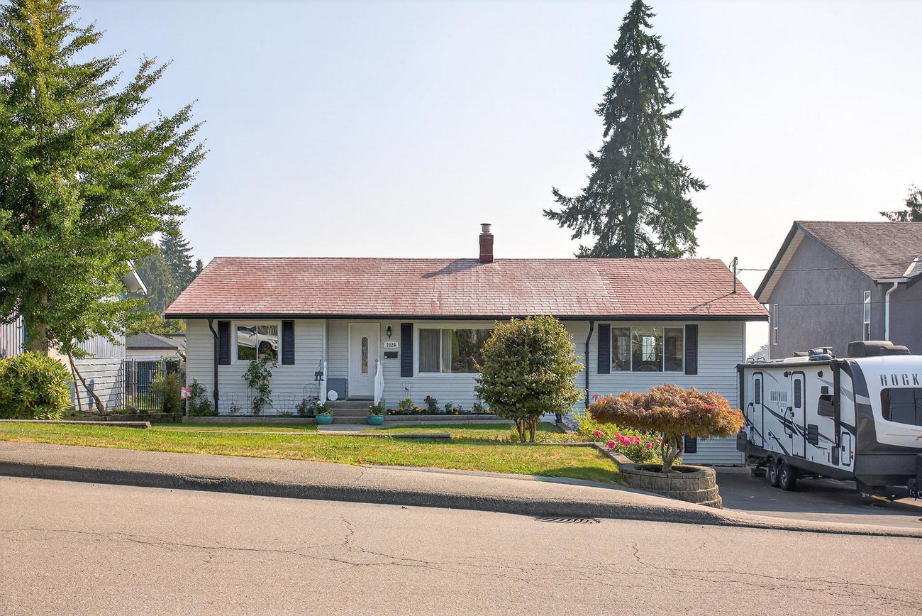 2126 Kugler Avenue - Central Coquitlam Single Family Residence for Sale, 3 Bedrooms (R3043084) #1