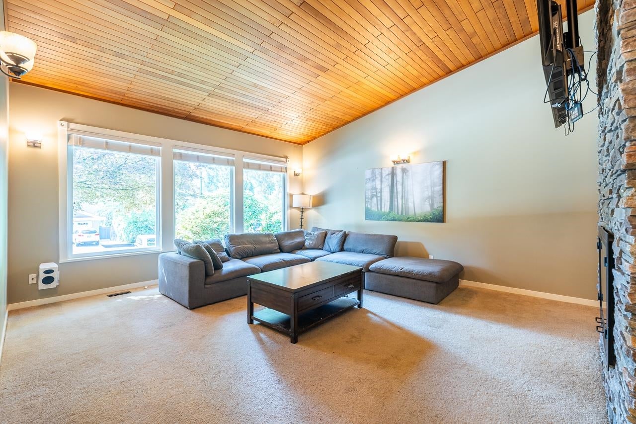 2419 Oranda Avenue - Central Coquitlam Single Family Residence for Sale, 4 Bedrooms (R3043109) #6