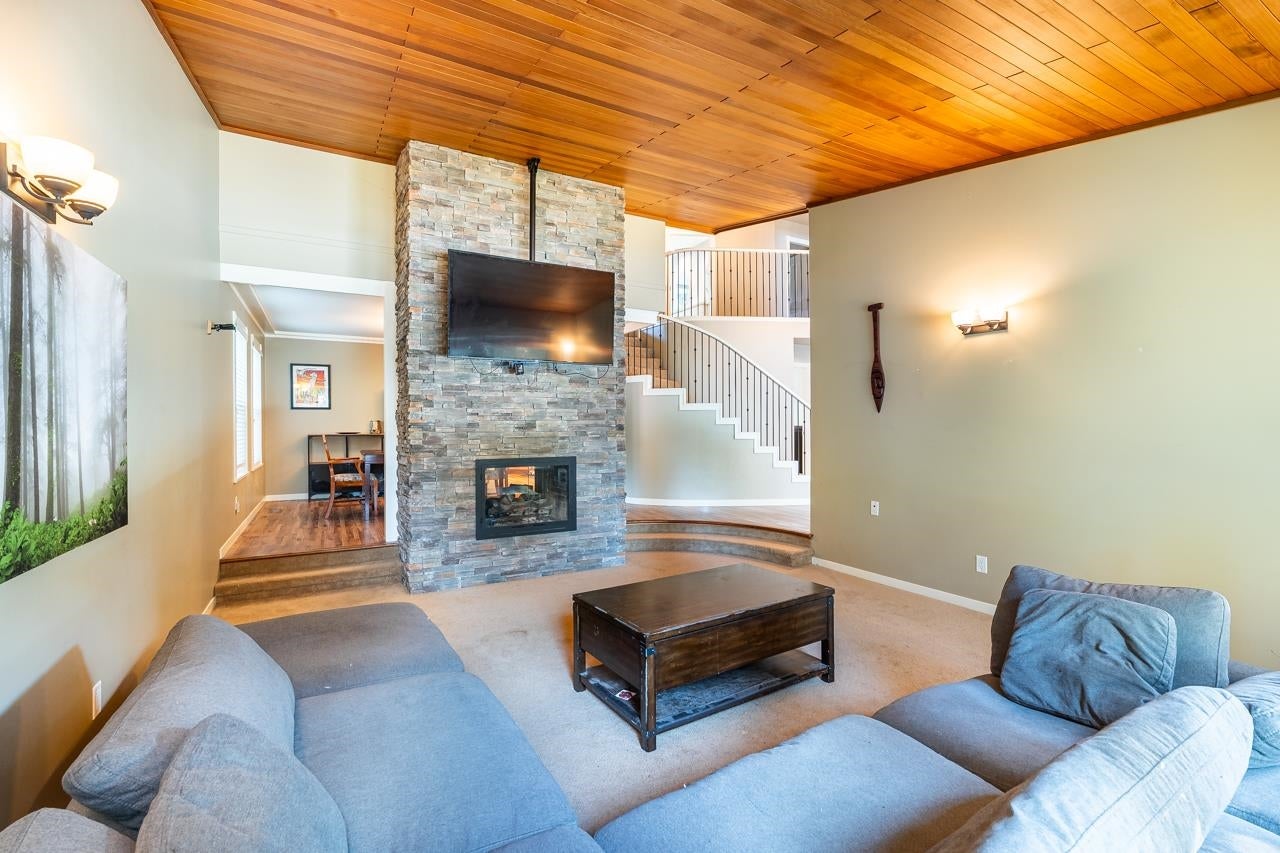 2419 Oranda Avenue - Central Coquitlam Single Family Residence for Sale, 4 Bedrooms (R3043109) #7