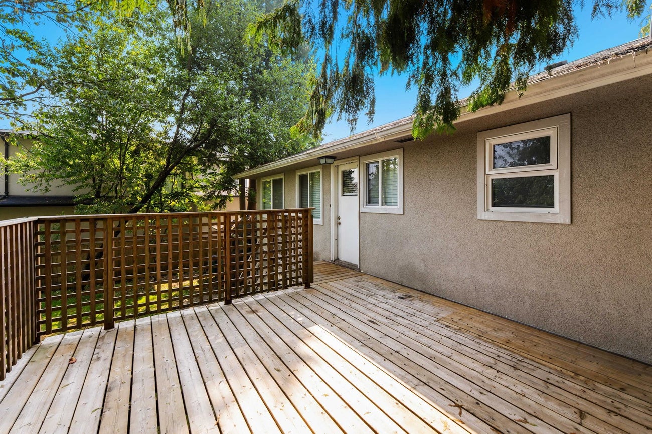 695 Newport Street - Central Coquitlam Single Family Residence for Sale, 4 Bedrooms (R3043379)# - 25