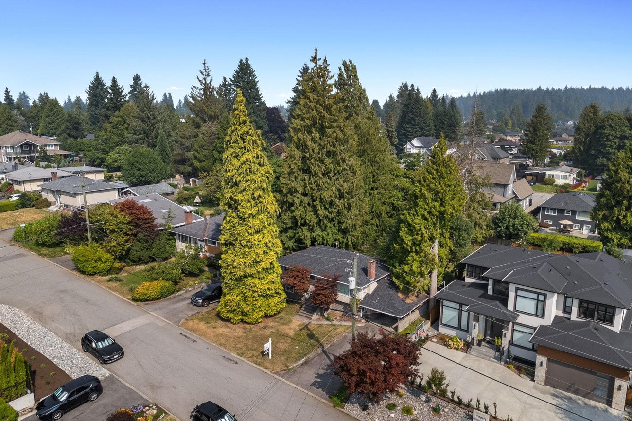 695 Newport Street - Central Coquitlam Single Family Residence for Sale, 4 Bedrooms (R3043379) #31